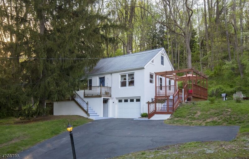Property Photo: 98 Cregar Road NJ 08829