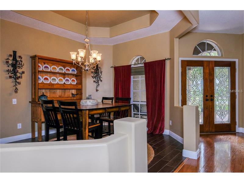Property Photo: 4715 Devonshire Boulevard FL 34685