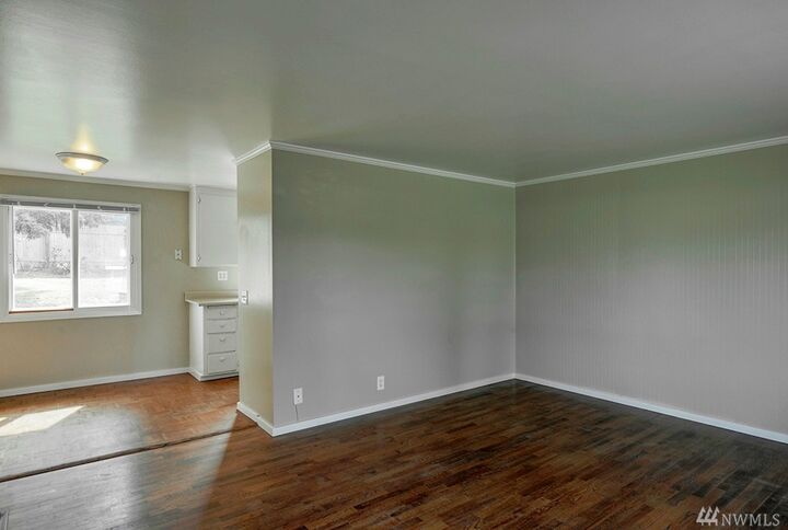 Property Photo:  20632 14th Ave S  WA 98198 