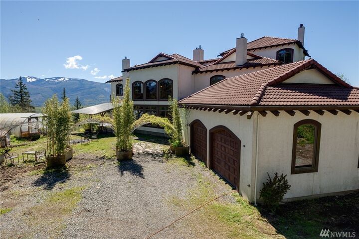 Property Photo: 29148 Outlook Lane WA 98284