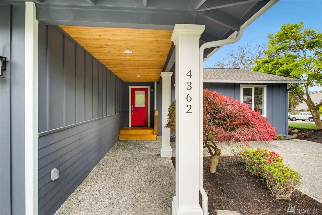 Property Photo: 4362 SE 191st Ave WA 98027