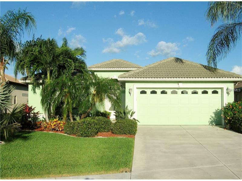 Property Photo:  105 Valencia Lakes Drive  FL 34292 