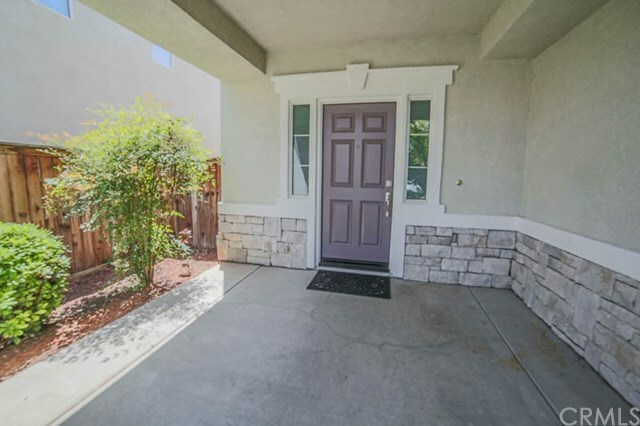 Property Photo:  25859 Shoreline Street  CA 92551 