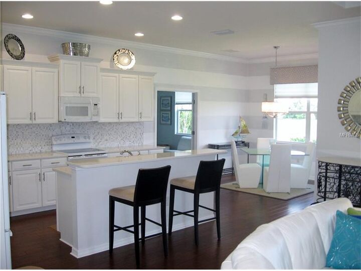 Property Photo:  310 Marsh Creek Road  FL 34292 