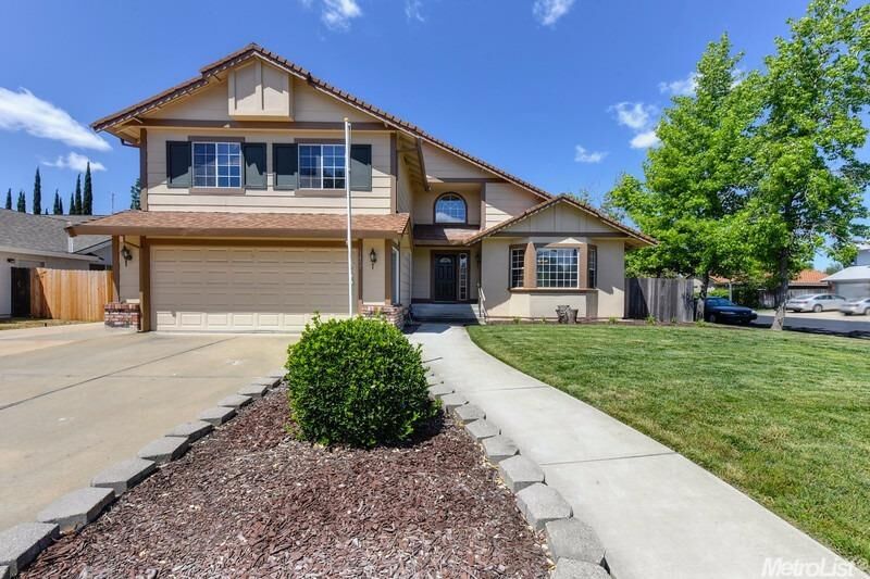 Property Photo:  1457 Everett Way  CA 95747 