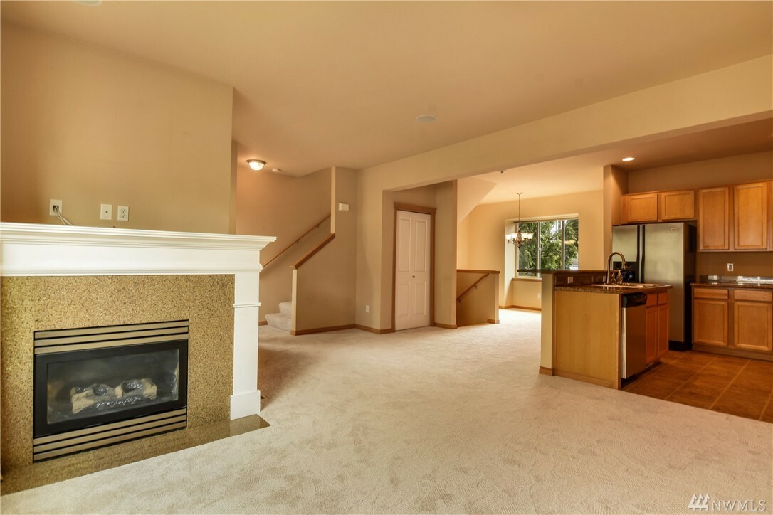 Property Photo: 229 Dorn Ave C-102 WA 98208