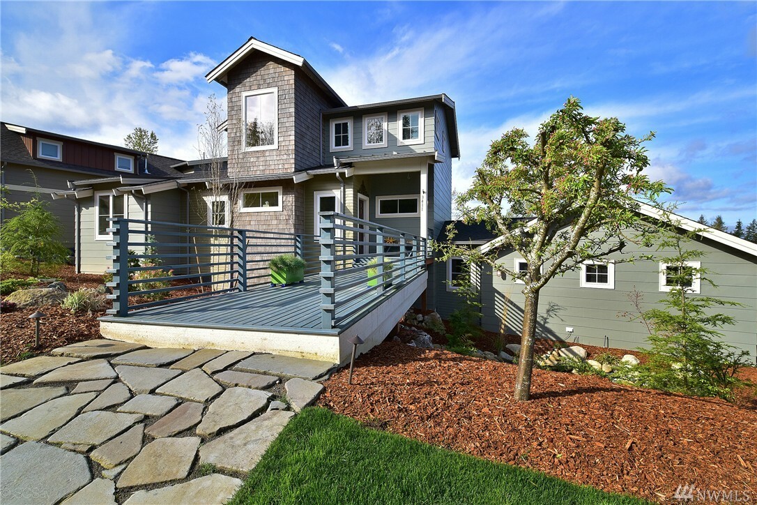 Property Photo:  3411 Sussex Dr  WA 98226 