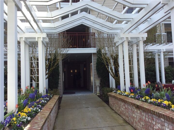 1805 134th Ave SE 6  Bellevue WA 98005 photo