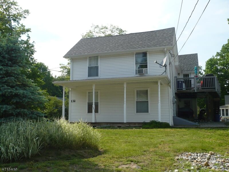 Property Photo:  132 Kiel Ave 1  NJ 07405 