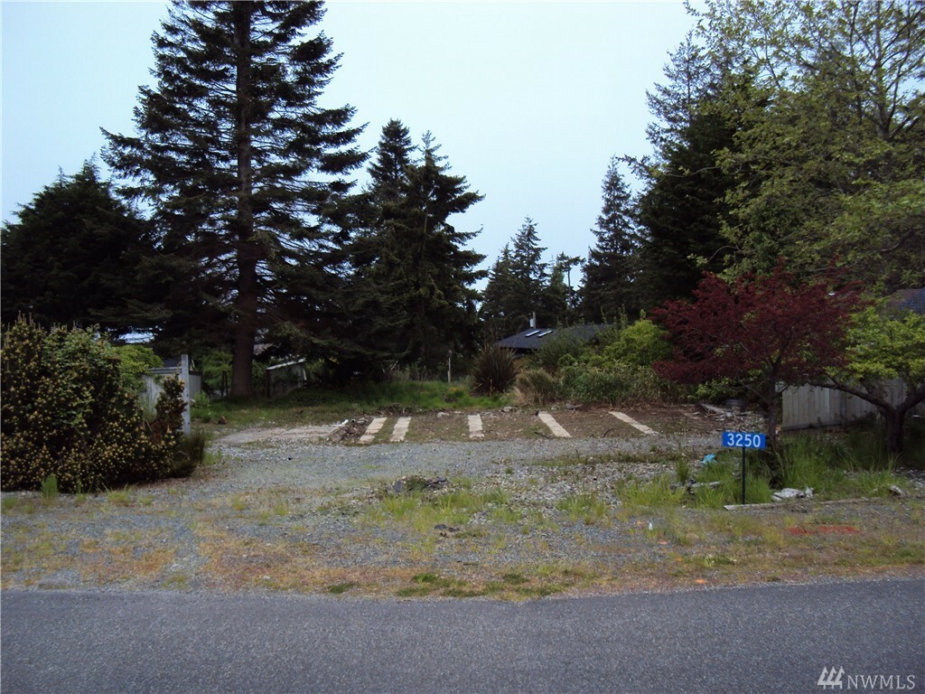 Property Photo:  3250 Mardell Dr  WA 98260 