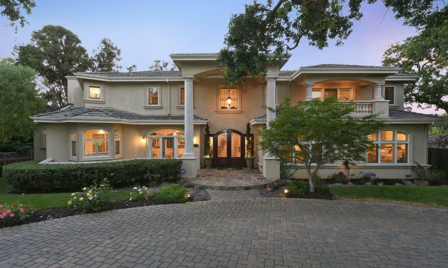 Property Photo: 17701 Wedgewood CA 95032