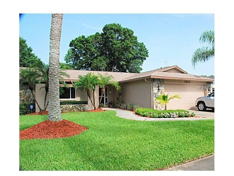 Property Photo:  1852 Del Robles Terrace  FL 33764 