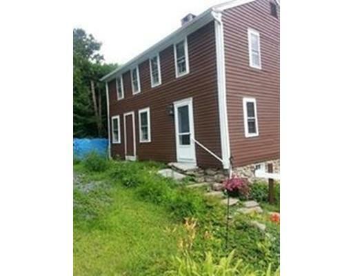 Property Photo:  666 Main Rd  MA 01034 