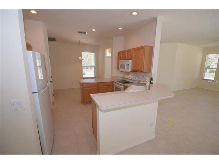 Property Photo: 4300 Wordsworth Way FL 34293
