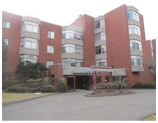 Property Photo:  99 Florence St 10-1D  MA 02467