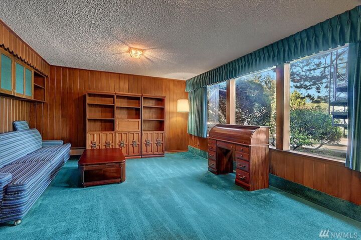 Property Photo:  11616 30th Ave SW  WA 98146 