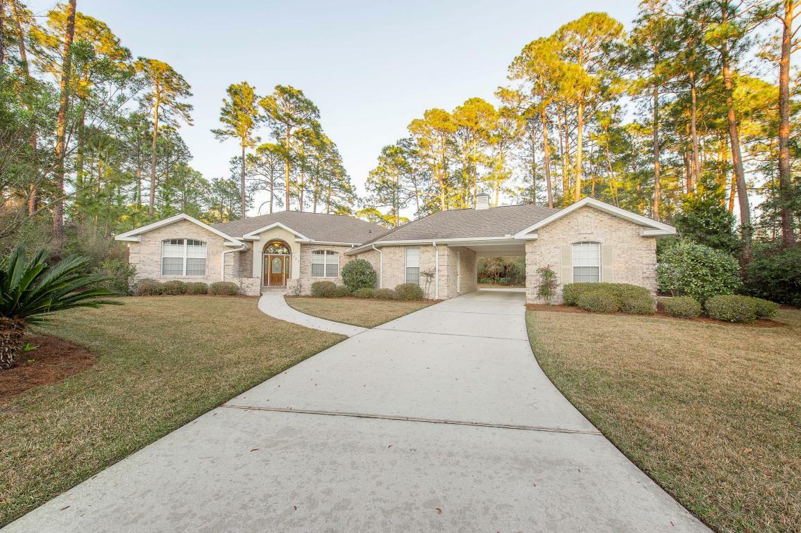 Property Photo:  302 Mulberry Court  FL 32578 