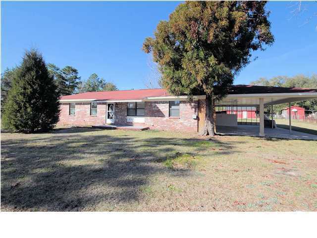 Property Photo: 4095 Painter Branch Road FL 32539