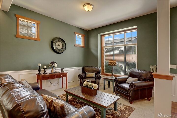 Property Photo:  7811 NE 198th St  WA 98028 