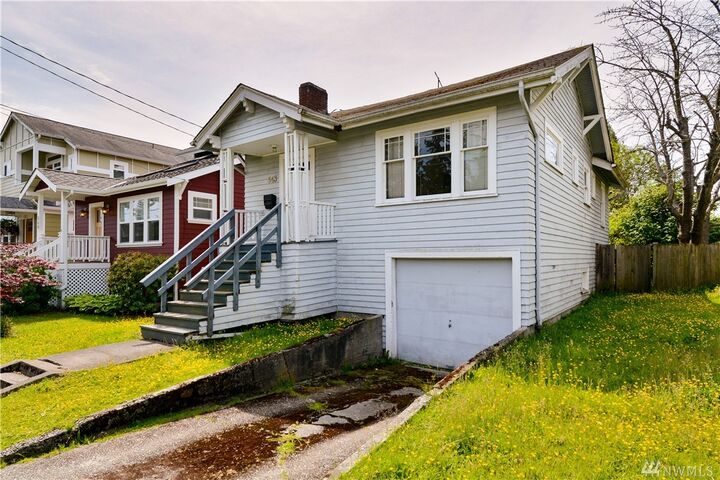 Property Photo:  543 N 71st St  WA 98103 
