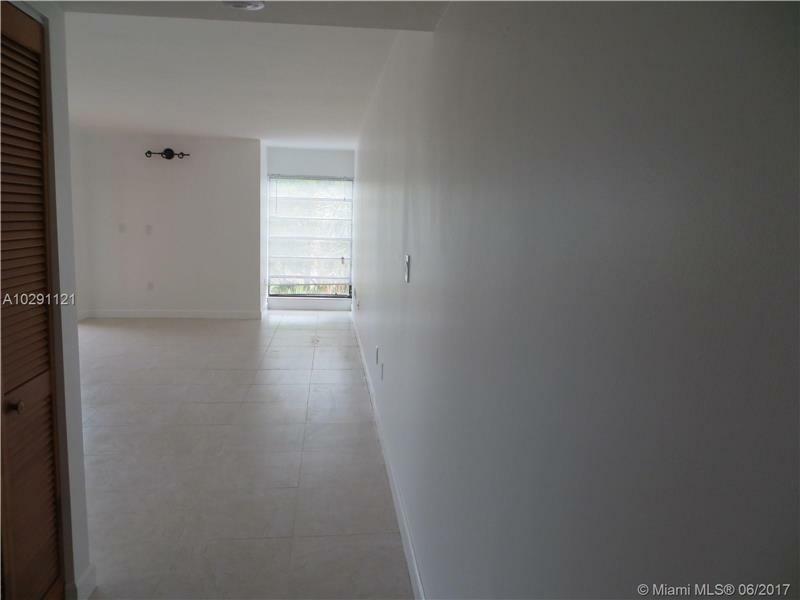 Property Photo:  8860 SW 123rd Ct K405  FL 33186 