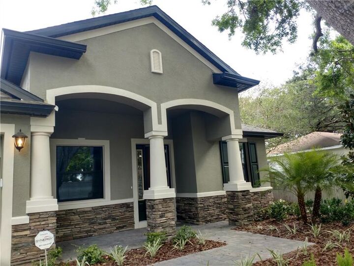 Property Photo: 4007 W Mullen Avenue FL 33609