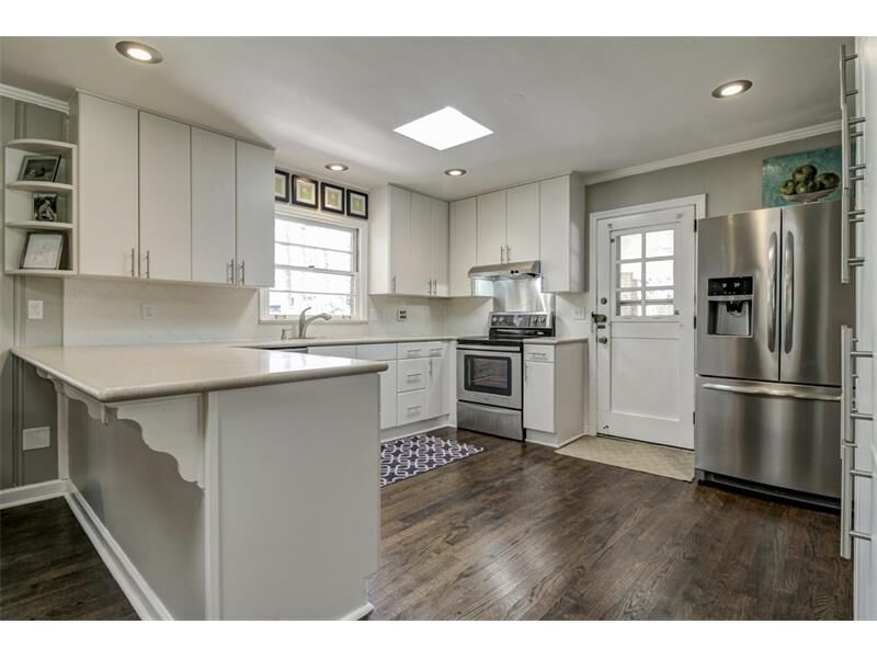 Property Photo:  1264 Vista Valley Drive NE   30329 