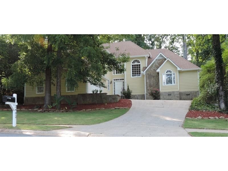 Property Photo: 2402 Battle Forest Drive SW 30064