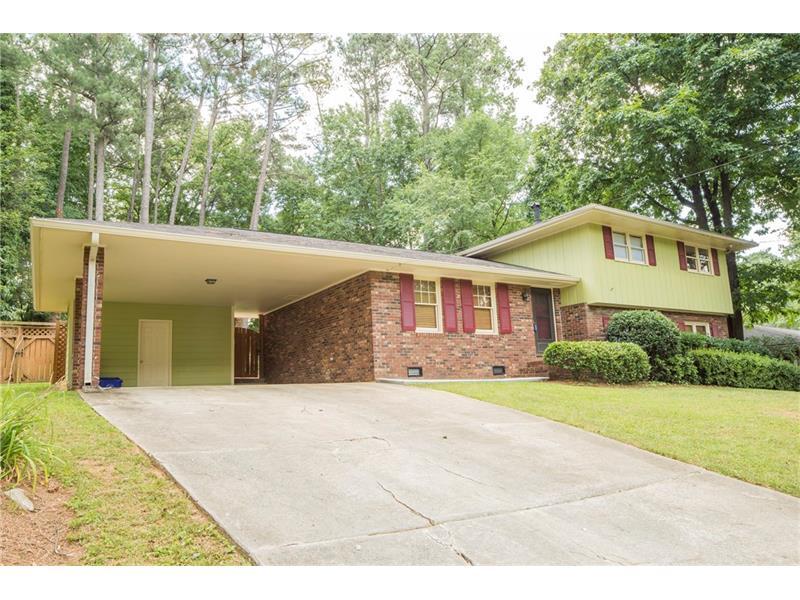 Property Photo: 2861 Templar Knight Drive 30084