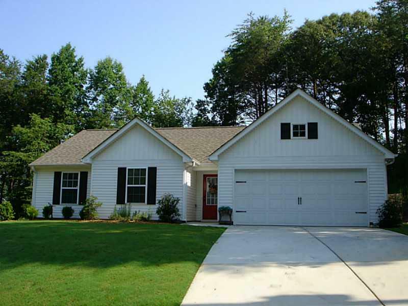 Property Photo:  3705 Cameron Circle   30506 