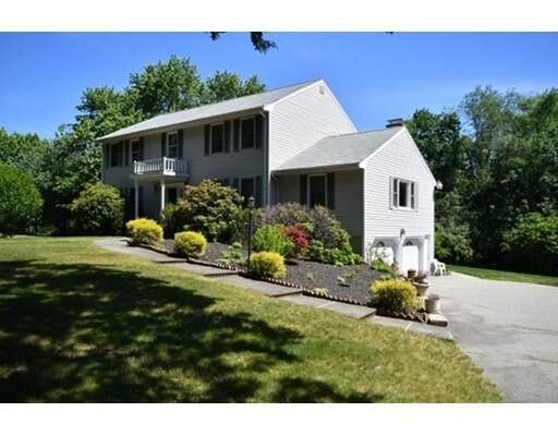 Property Photo:  30 Stinson Road  MA 01810 