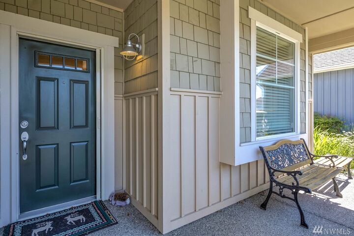 Property Photo: 2456 SW Winchester WA 98277