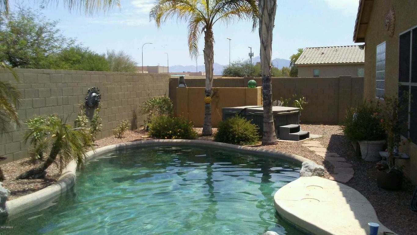 Property Photo: 1815 S 117th Drive AZ 85323