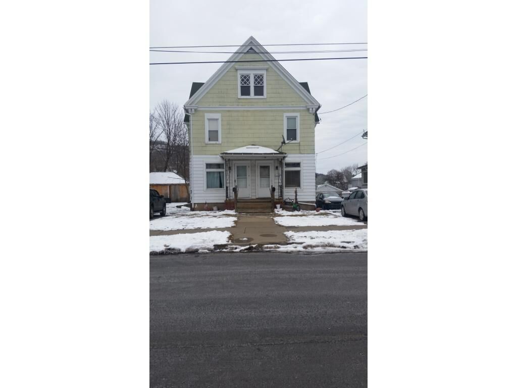 Property Photo:  8 Roosevelt Avenue  NY 13901 