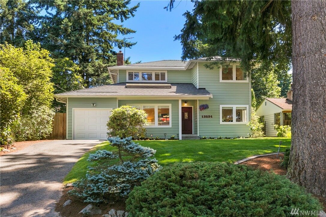 Property Photo: 13534 23rd Ave NE WA 98125
