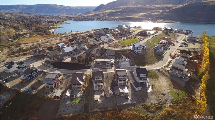 297 Bobcat Lane  Chelan WA 98816 photo