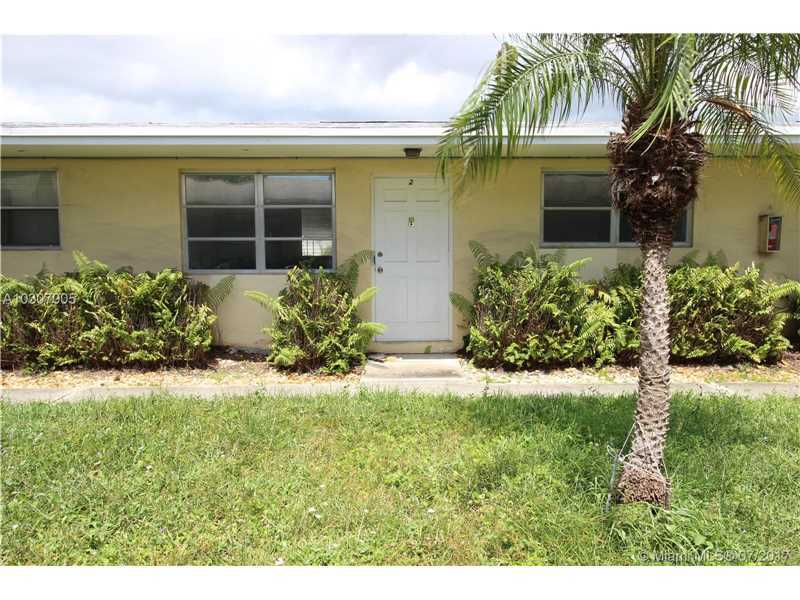 Property Photo:  2641 Polk St 2  FL 33020 