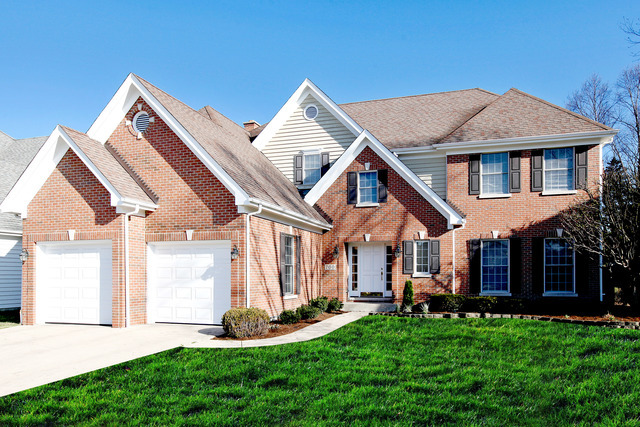 Property Photo: 700 Megan Court IL 60559