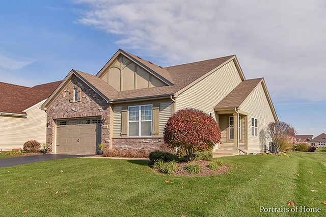 Property Photo: 816 Canton Drive IL 60543