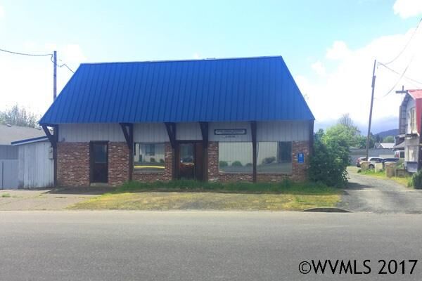 Property Photo:  138 S 12th St  OR 97370 