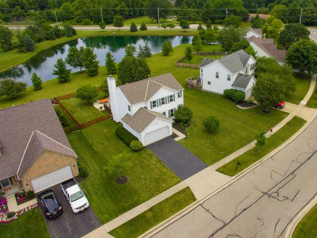 Property Photo:  7117 Sherbrook Drive  OH 43082 