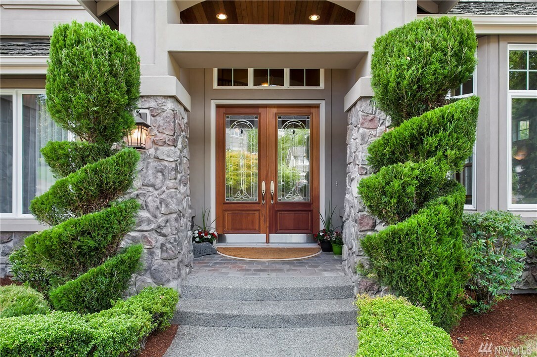 Property Photo: 14526 SE 85th St WA 98059