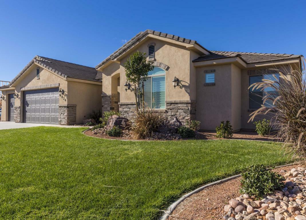 Property Photo:  2834 S 3640 West  UT 84737 