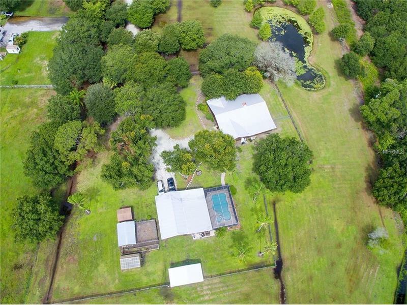 Property Photo: 243 Verna Road FL 34240