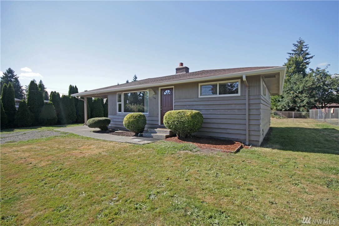 Property Photo:  854 SW 143rd St  WA 98166 