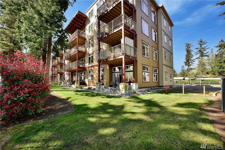 Property Photo: 7714 Birch Bay Dr 309 WA 98230