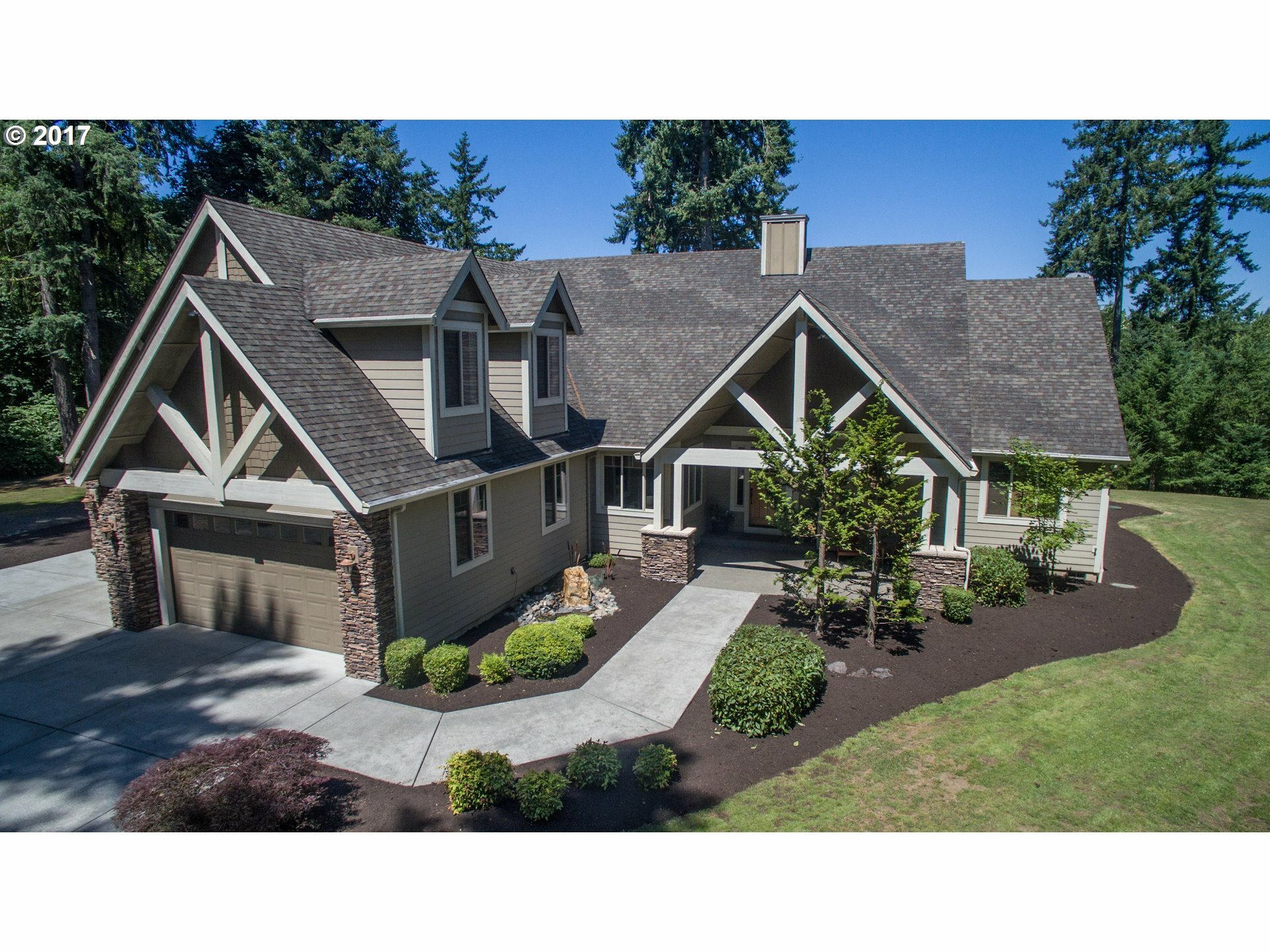 Property Photo: 7110 NE 294th St WA 98604