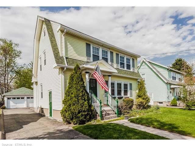 Property Photo:  40 Seymour Avenue  CT 06119 