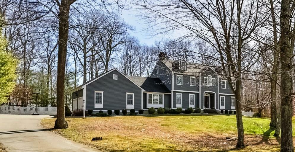 Property Photo: 82 Genesee Lane CT 06443
