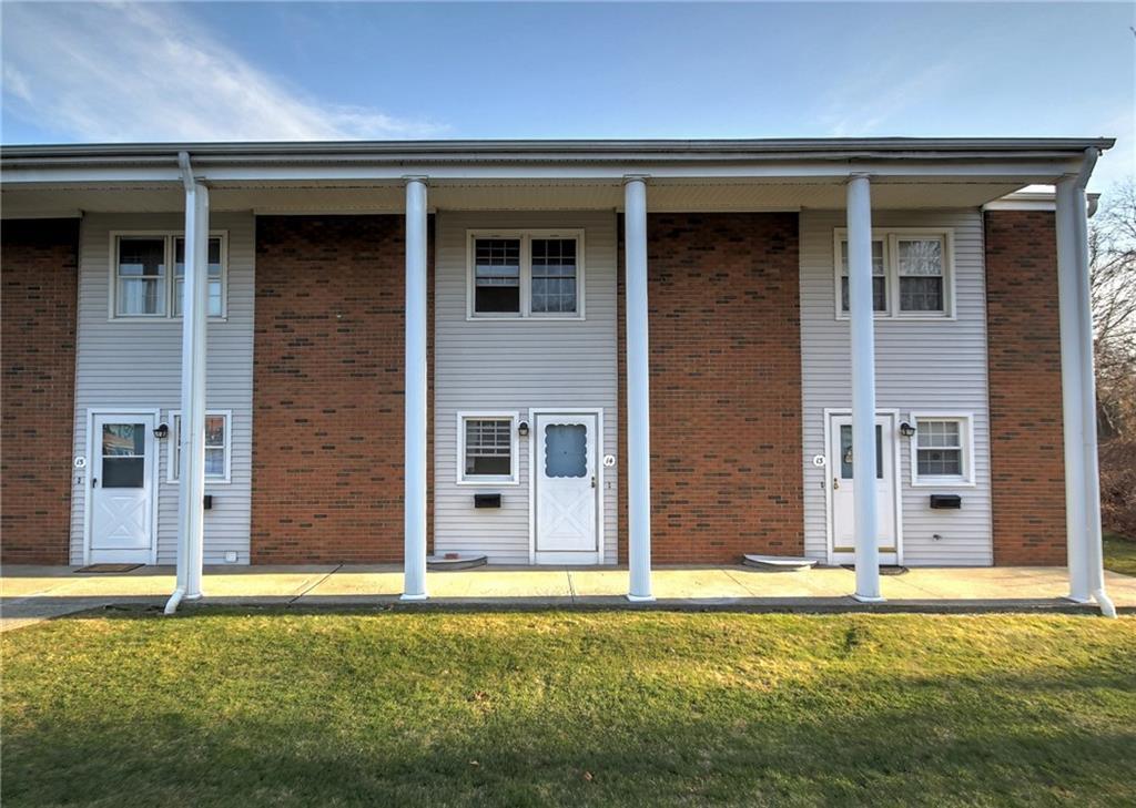Property Photo:  121 Seemans Lane 14  CT 06460 